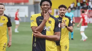 1. Lig tarihine geçen transfer! İstanbul'a üniversite okumaya geldi, Feyenoord'a transfer oldu
