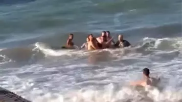Dalgalar Genç Kazandırdı