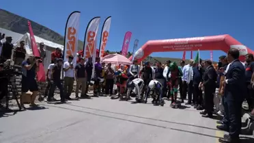Erzincan'da Adrenalin Dolu Kaykay Şampiyonası