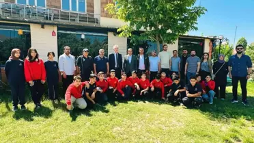 Gençler Hakkari'de Kaynaştı