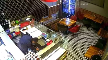 Van'da Börekçide Hırsızlık Kamerada