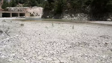 Demre Çayı Kuraklık ve Kirlilikle Mücadele Ediyor