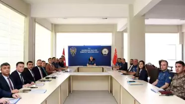 Emniyet Müdürü Baybaba'dan Değerlendirme Toplantısı