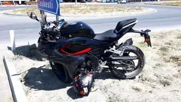 Mudurnu'da Motorsiklet ve Otomobil Çarpıştı
