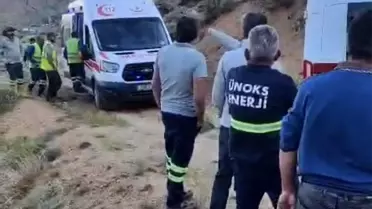 Adıyaman'da Kamyonet Uçuruma Yuvarlandı