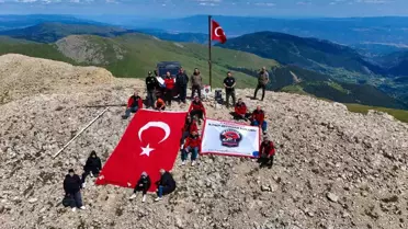 Ilgaz Dağı'nda Türk Bayrağı Yenilendi