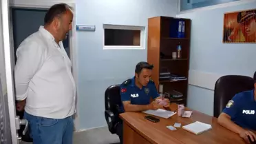 Hendek'te Bulunan Para Polise Teslim Edildi