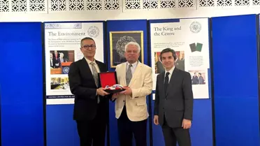 YEE Başkanı Londra'da Kültürel İş Birliklerini Görüştü