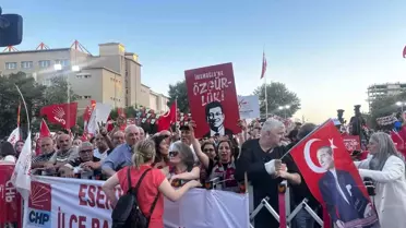 CHP Genel Başkanı Özgür Özel Büyükçekmece'de Miting Düzenledi