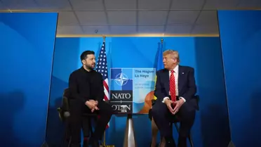 Zelenskiy ve Trump Lahey'de Görüştü