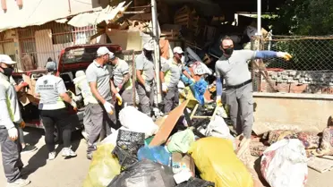 6 katlı binadan bu kez 20 kamyon çöp çıktı