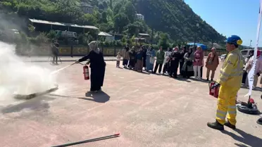 Çayeli Belediyesi, Kadınlara Yangın Eğitimi Verdi