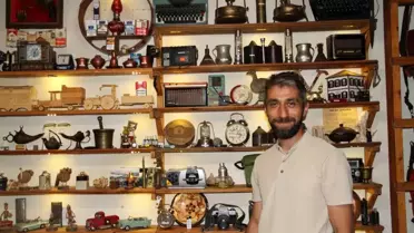 Niyazi Hararcı'nın Antika Sergisi