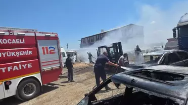 Kocaeli'de Yangın, 10 Araç Zarar Gördü