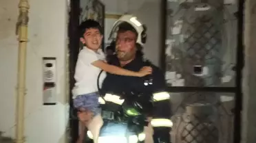 Besni'deki Yangında 15 Kişi Dumandan Etkilendi