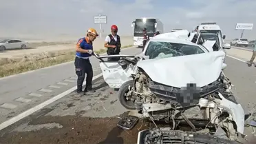 Aksaray'da Kum Fırtınası Kazası: 8 Yaralı