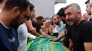 Oltu'da Göçük: 3 İşçi Hayatını Kaybetti, Cenazeleri Gözyaşlarıyla Defnedildi