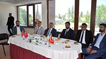 Kars'ta Büyükbaş Hayvan Kimliklendirme Toplantısı