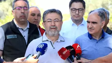 Bakan Yumaklı: Orman Yangınlarıyla Mücadele Devam Ediyor