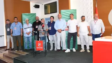 Karşıyaka'nın Yeni Yönetimi Göreve Başlıyor