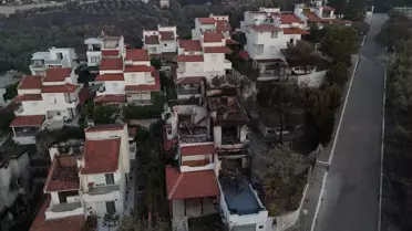 3 ildeki yangınlar sürüyor! Birçok ev küle döndü, gerilim hattı bomba gibi patladı