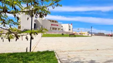 Kastamonu Üniversitesi'nden Karikatür Tepkisi