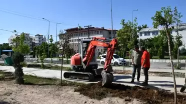 Patnos Belediyesi, Yeni Mahalle'ye Çocuk Parkı Yapıyor