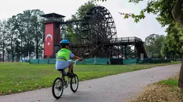 Sakarya'da Aileler Bisikletle Buluşuyor
