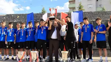 Talas Belediyespor, U15 Türkiye Şampiyonu Oldu