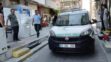 Yaşlı adam, teras katında demirlere asılı halde ölü bulundu