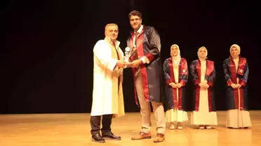 Erciyes Üniversitesi İlahiyat Fakültesi 2024-2025 Mezuniyet Töreni Düzenlendi