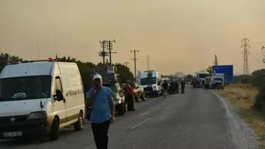 Çeşme'de Yangına Destek Ekipleri Sevk Edildi