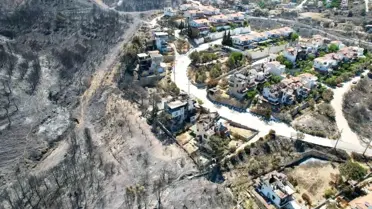 İzmir Yangınları: Hayalet Kasabaya Dönüşen Yazlıklar