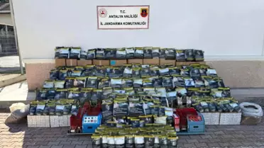 Antalya'da 3 Ton Kaçak Tütün Ele Geçirildi