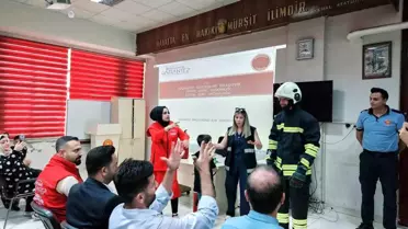 Gaziantep'te İşitme Engellilere Yangın Söndürme Eğitimi