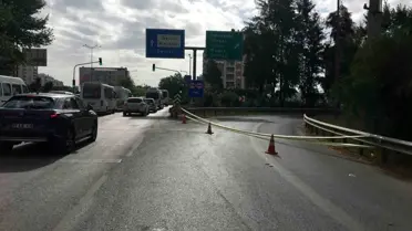 Buca'da Orman Yangını Otoyolu Kapattı
