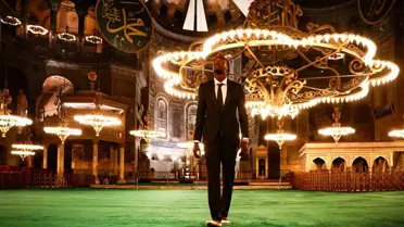Beşiktaş'a transfer olan Tammy Abraham soluğu Ayasofya Camii'nde aldı