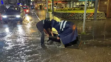 Fatsa'da Sağanak: Cadde ve Sokaklar Göle Döndü