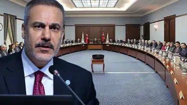 Günler sonra ortaya çıktı! İşte Bakan Fidan konuşurken MKYK üyelerinin telefonlarına giden mesaj