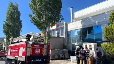 Muğla'da Kahve İmalathanesinde Baca Yangını Çıktı