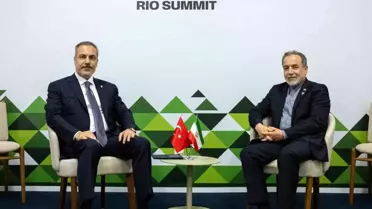 Bakan Fidan, İranlı mevkidaşı Abbas Arakçi ile görüştü