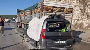 Tarsus'ta Trafik Kazası: 5 Ölü, 1 Ağır Yaralı