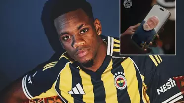 Fenerbahçe Jhon Duran'ı Kurtlar Vadisi'nin efsane ismiyle tanıttı