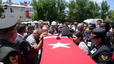 Şehit Uzman Çavuş Enver Yaman son yolculuğuna uğurlandı