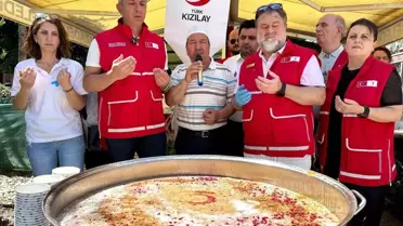 Türk Kızılay, Manisa'da 1000 Kişiye Aşure İkram Etti