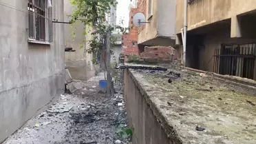 Bağcılar'da Bina Yangını Söndürüldü
