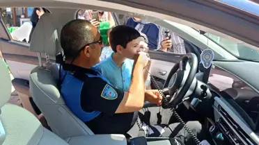 Kayseri'de Özel Çocuklar Atlı Polis Tesisinde Eğlenceli Gün Geçirdi