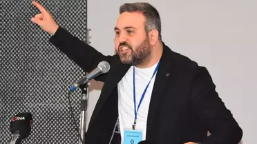 İzmir'in efsane kulübü Altay'da eski başkan Özgür Ekmekçioğlu ve yönetimine büyük şok