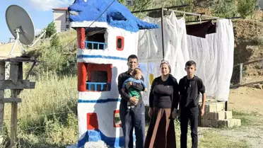 Yüksekova'da Hayalin Gemi Figürlü Maket Evi