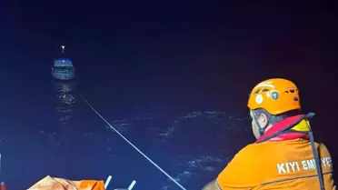 Datça'da Arızalanan Tekne Kurtarıldı